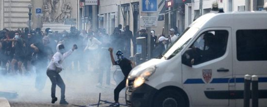 فرنسا تنشر 45 ألف شرطي لمواجهة أعمال العنف