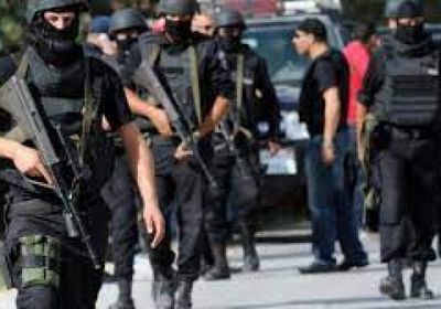 الأمن التونسي يوقف 34 مهاجرًا غير شرعي