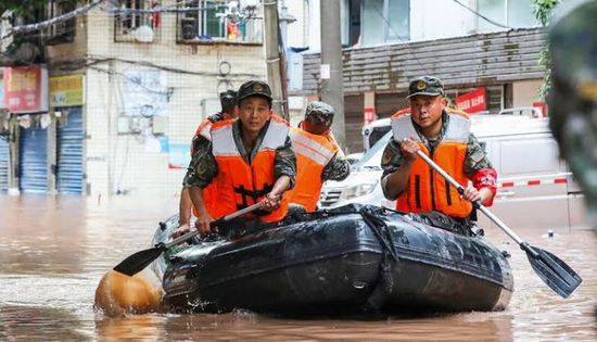 15 قتيلا جراء أمطار غزيرة في جنوب غرب الصين