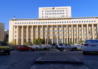 الدولار يسجل قفزة في السوق السوداء بسوريا اليوم