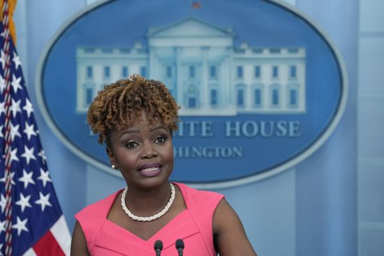 البيت الأبيض يدعو أوكرانيا لإجراء إصلاحات للانضمام للناتو