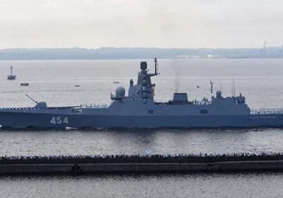 الصين تستضيف فرقاطتين روسيتين