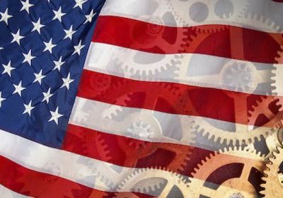 الصناعة الأمريكية تواصل الانكماش للشهر الثامن