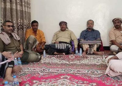 وفد من أبناء شبوة يحيي يوم الأرض في تريم