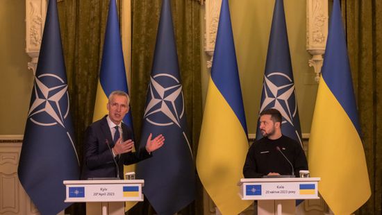 الناتو يتعهد بتقريب أوكرانيا من الانضمام للحلف
