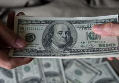 سعر الدولار في الجزائر يبقى على مستوياته بتعاملات السبت