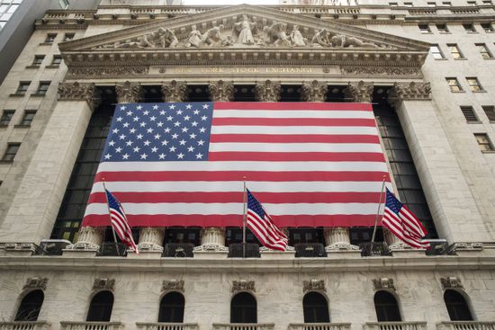 تسريح العمالة في أمريكا بأدنى مستوى في 9 أشهر