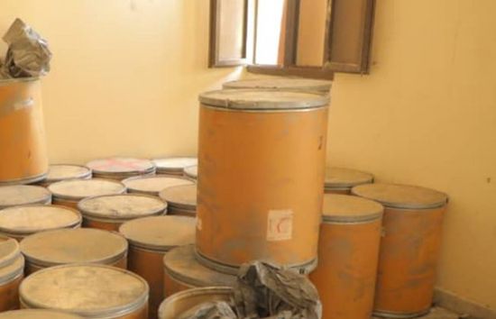 الحزام الأمني يضبط موادا لصناعة المتفجرات في عدن