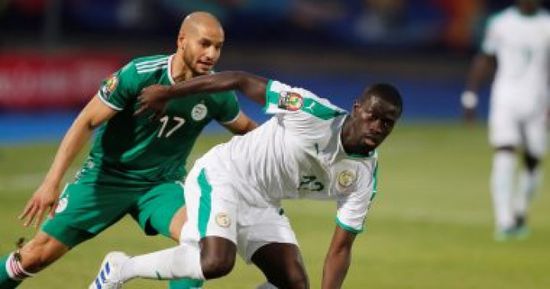 الجزائر تواجه السنغال في مباراة بين آخر بطلتين لأفريقيا