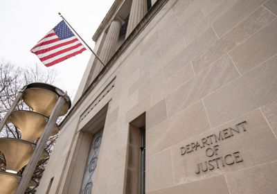 اتهام رئيس مركز أمريكي بالعمالة لصالح الصين