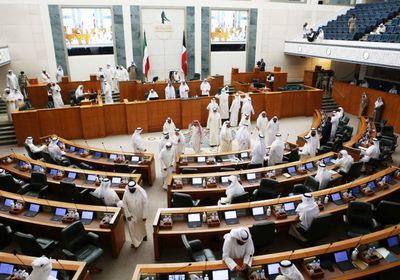 البرلمان الكويتي يقبل استقالة رئيس ديوان المحاسبة