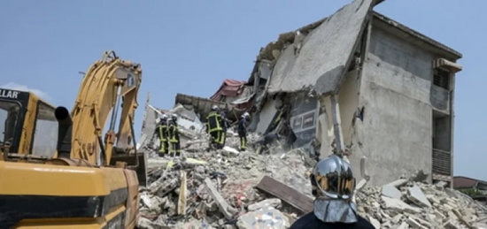 خمسة قتلى في انهيار مبنيين في كوناكري