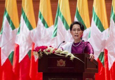 وزير الخارجية التايلاندي يلتقي زعيمة ميانمار سو كي