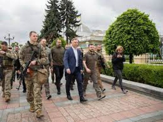 أوكرانيا ترفض التفاوض قبل رحيل القوات الروسية 