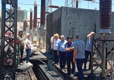 وزير الكهرباء السوري يوجه بإصلاح أضرار انفجار محطة التحويل