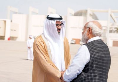 عقب وصوله إلى الإمارات.. رئيس وزراء الهند يغرد بالعربية