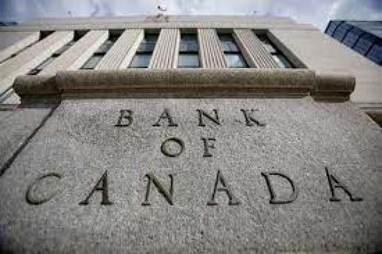 بنك كندا يرفع الفائدة لأعلى مستوى منذ عام 2000