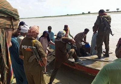 فقدان العشرات في غرق قارب ببنغلادش