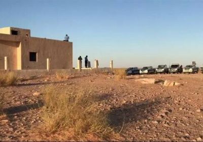 العثور على 81 مهاجرا غير شرعي تائهين بصحراء ليبيا