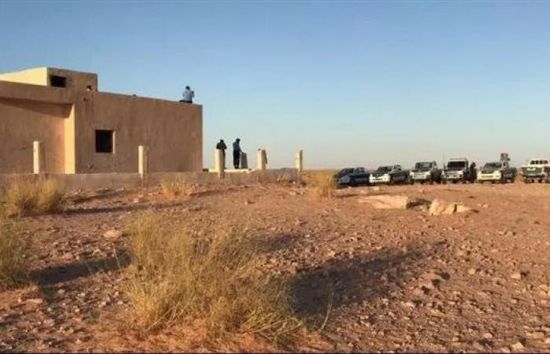 العثور على 81 مهاجرا غير شرعي تائهين بصحراء ليبيا