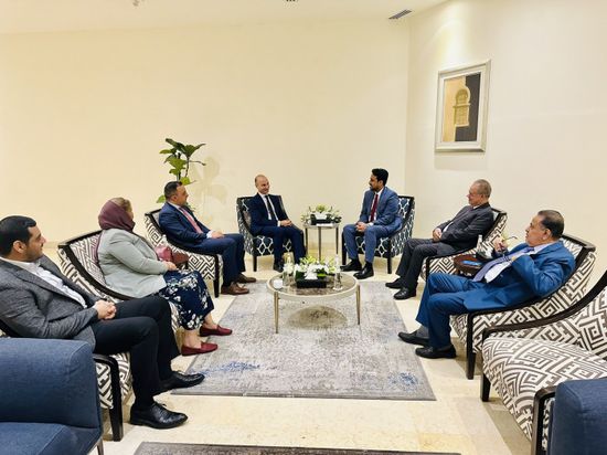 الغيثي يؤكد لصفا أهمية الدعم الاقتصادي والإنساني ويحذر من الحوثي