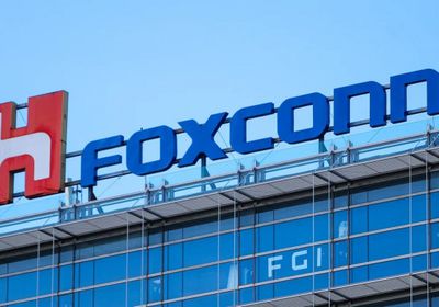 فوكسكون تشتري معدات من آبل للتوسع في الهند