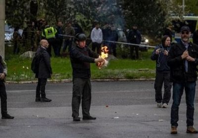 احتجاجًا على حرق المصحف.. عراقيون يتوافدون أمام المنطقة الخضراء  