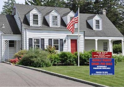 مبيعات المنازل الأمريكية تتراجع 3.3% في يونيو 