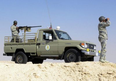 حرس الحدود السعودي يضبط مهربين يمنيين اثنين