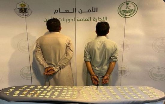 القبض على يمنيين يروجان للإمفيتامين المخدر في جدة