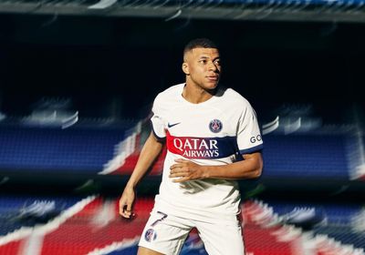 ليفربول يخطط لاستعارة "مبابي"  موسمًا واحدًا