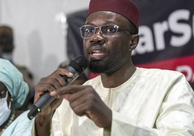 اتهام زعيم المعارضة السنغالي بالتخطيط للتمرد