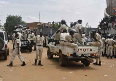 دول غرب إفريقيا تمهل الانقلابيين في النيجر أسبوعًا