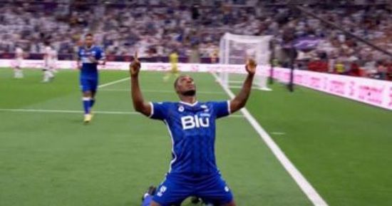 الهلال قدم عرضا بقيمة 140 مليون يورو للتعاقد مع أوسيمن 