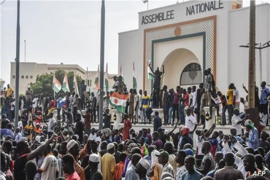 باريس: إجلاء 736 شخصًا بينهم 498 فرنسيًا من النيجر