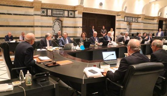 مجلس الوزراء اللبنانى يوافق على زيارة رسوم الاتصالات الأرضية والإنترنت
