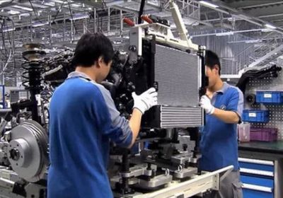 قطاع التصنيع الصيني يواصل الانكماش والخدمات تتباطأ