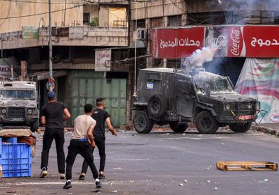 قوات إسرائيلية تقتل فلسطينيًا