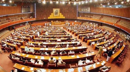 باكستان: مقترحات لحل البرلمان الأربعاء المقبل