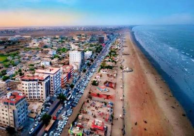 إنقاذ 9 من بين 14 حالة غرق في سواحل عدن