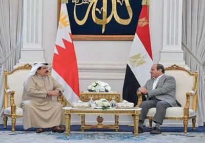الرئيس السيسي وعاهل البحرين يبحثان التعاون لمواجهة التحديات