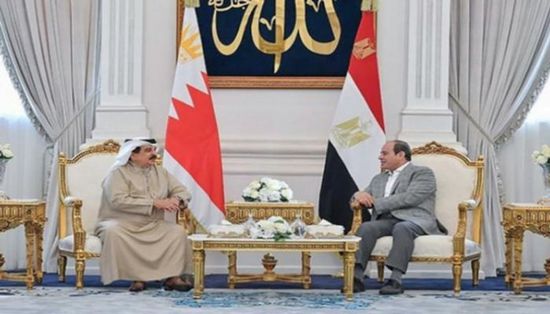 الرئيس السيسي وعاهل البحرين يبحثان التعاون لمواجهة التحديات