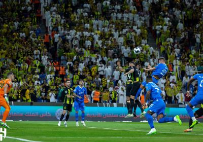 الهلال يطيح بالاتحاد من البطولة العربية