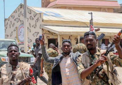 الدعم السريع يدمر دبابات ومدرعات للجيش السوداني