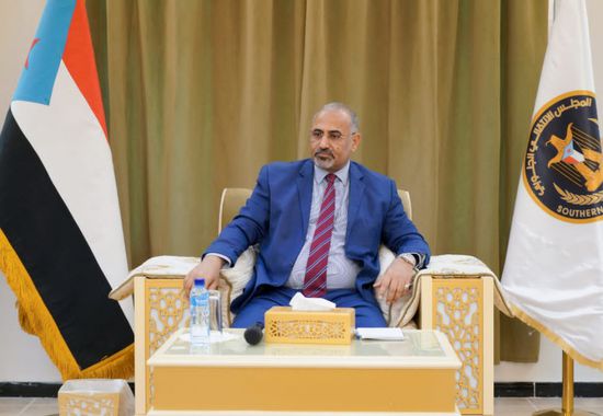 الرئيس الزُبيدي يثمن الإنجازات العسكرية لمحور الضالع