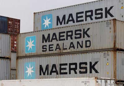 ميرسك تخفض توقعاتها لحجم تجارة الحاويات