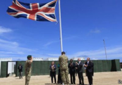 الصومال تطلع بريطانيا على خطتها لتحرير الإرهاب