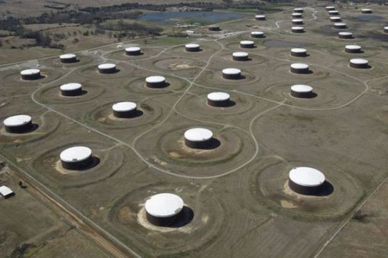 ارتفاع مخزونات النفط الأمريكي 4 مليون برميل