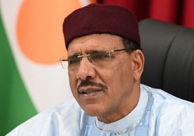 الولايات المتحدة: قلقون على صحة رئيس النيجر المحتجز