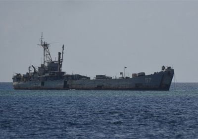 الفلبين: لن نسحب سفينتنا من بحر الصين الجنوبي